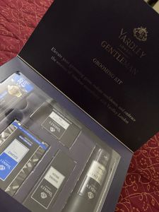 Yardley london Men Grooming Kit
