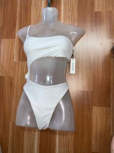 Beautifull Swim Bodysuit 8april2
