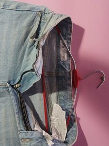 Light Wash Denim Jeans