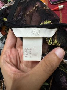 H&amp;M Black Net Floral And White Korean Tops