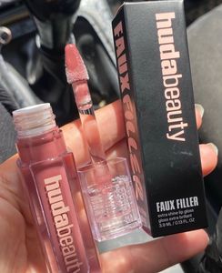 Huda Beauty Faux Filler Lip
