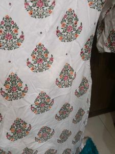 Elegant White Printed Kurta
