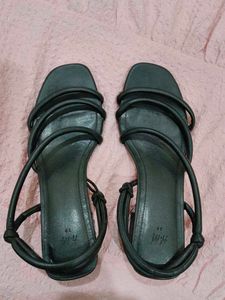 H&M black heels sandals