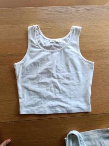 Hawaii Graphic Tank Top