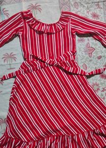 7 to 10 years girls bby  GOWNS