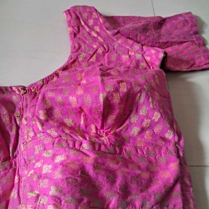 Ready To Wear Stitched Blouse