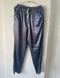 Women&#39;s Satin Plain Relaxed Night Suit 😍