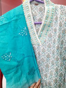 Teal &amp; White Printed Kurta Set