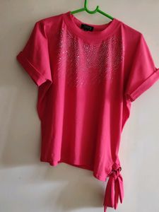 Nice Looking Pink 💕💕Top With Fold Hand Side Tie