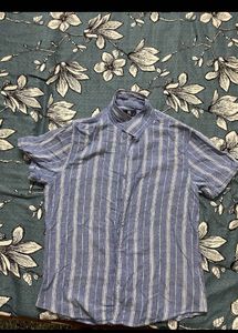 HERE&amp;NOW Men Slim Fit Opaque StripedCubanCollar C