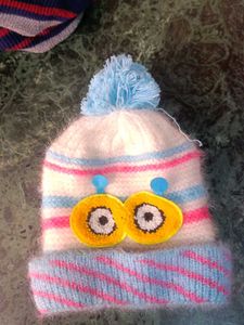 Baby Ka cap and gloves