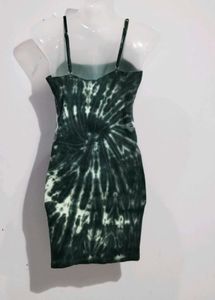 FOREVER 21 TIE DIE DRESS