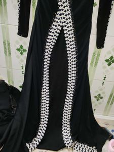 Black Abaya