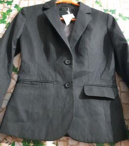 NEW Women&#39;s formal Blazer