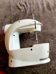 Ming Hui Mini Sewing Machine