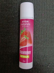 Avon Naturals Lip Balm - Strawberry