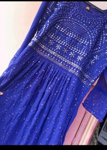 Brand New Very Beautiful 2 Pc Nairacut Set