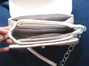 👜 Quilted Shoulder Bag Cream White