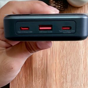 Amazon Basic 100W 20,000mah Powerbank