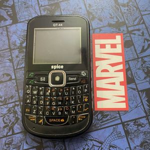 Vintage Spice QT-44 Dual SIM QWERTY Phone