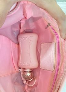 vintage coach pink monogram hobo 👛