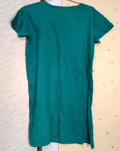 Shine Down Graphic Tee 🍃