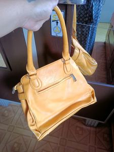 Diana korr Sholder bag