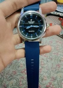 Stylish Blue Wristwatch