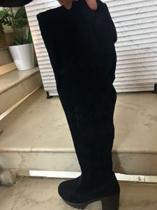 Black Heeled Boots