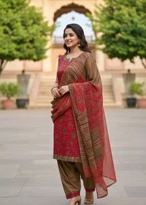 Rose &amp; Brown Floral Salwar Kameez