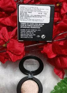 MAC SHIMMER EYESHADOW
