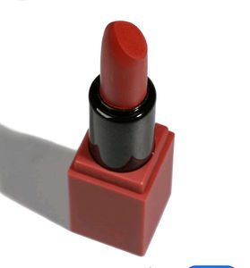 Set Of Myglamm LIT Matte &amp; L&#39;chear Red Lipstick