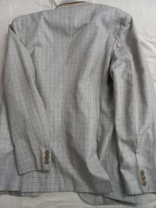 Men&#39;s Beige Plaid Blazer