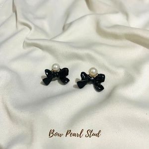 Bow Pearl Stud Earrings
