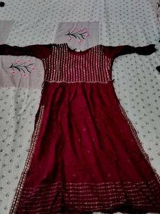 Maroon Embroidered Kurta💗