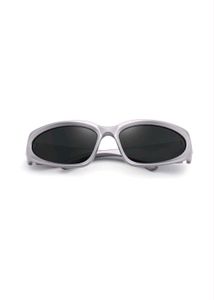 Y2K sunglasses🩶