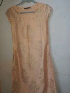 Srishti Nude Kurta Set (Women)
