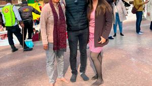 Coffee Brown Jacket (Women&#39;s)