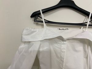 Off-Shoulder White Shirt – Zara