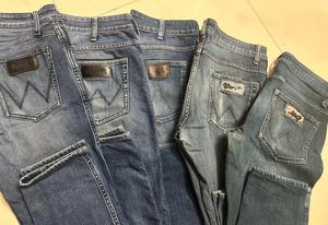 Wrangler Jeans For Upcycling