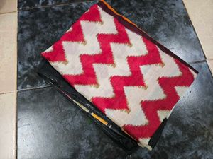 Zigzag Pattern Saree