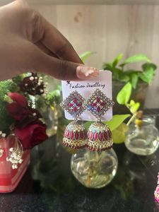 Maroon Square Jhumka
