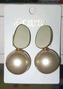 Jewels Galaxy Earrings