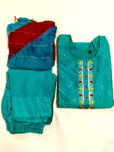 Maslin Kurta Set