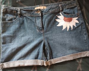 Denim Shorts (Size:40-42)