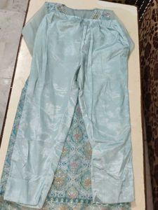 Embroidered Kurta Set