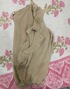 Stylish Sleeves Top