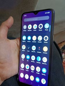 realme 3 32gb 3gbram Phone