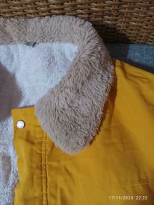 Extremely light weight yellow jacket