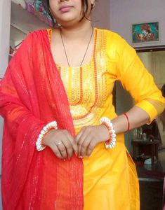Kurta Pant Set Embroidery